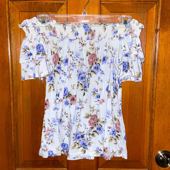 Off the shoulders blouse - Picture 1 of 1